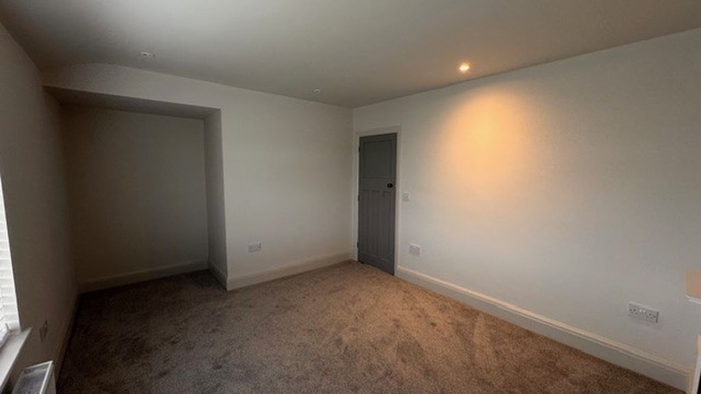 Course Lane Newburgh